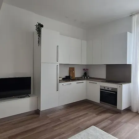 La Casa Salvia Tra Bocconi E Navigli * מילאנו